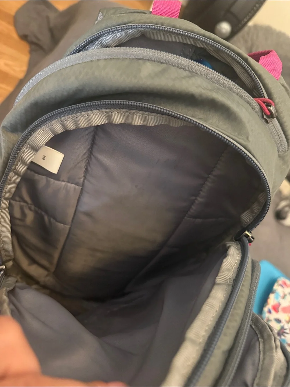 CamelBak Daystar 18 Gray Backpack with Pink Accents